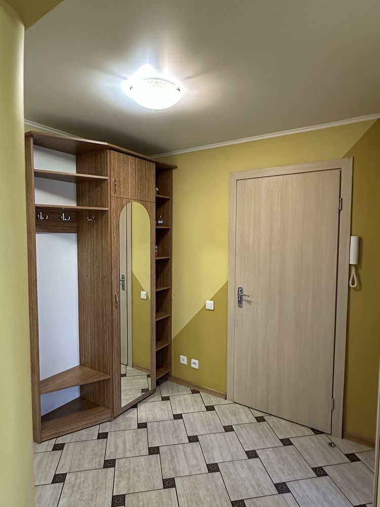 Продам прихожую в отличном состоянии