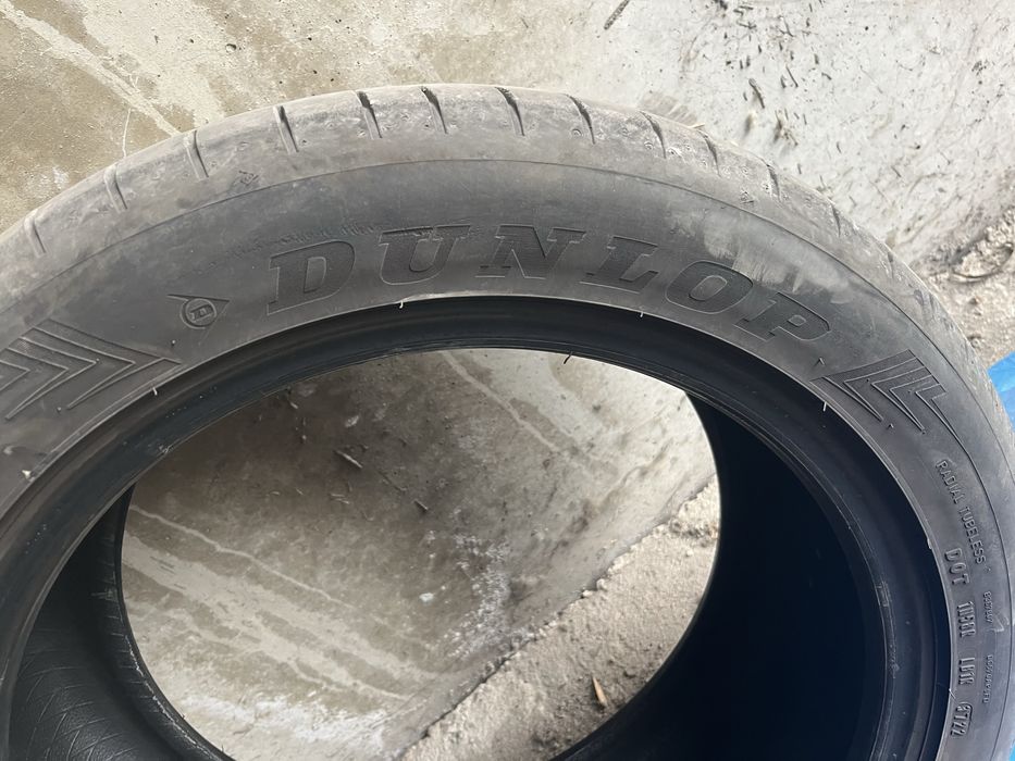 Dunlop 245/45/17 лятна