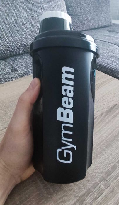 Shaker negru 700 ml GymBeam