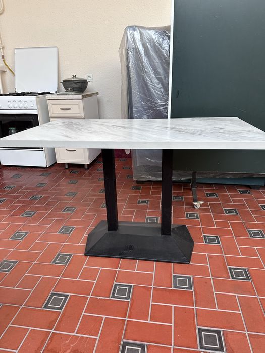 стол сотилади офисный кухняга