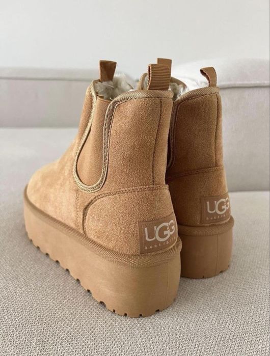 Ghete ugg dama maro