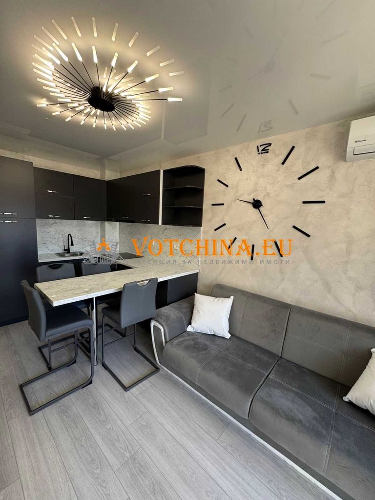 Продава се Двустаен апартамент в Свети Влас - 52 кв.м за 1852 €/кв.м - Снимка #1