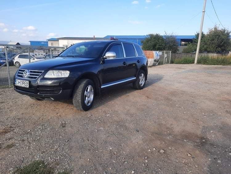 Piese touareg 7L an 2006 motor impecabil 2.5 tdi BAC.fata completa