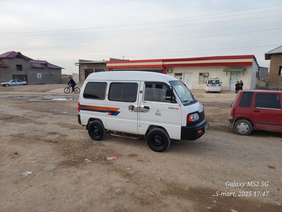 Damas sotiladi 2012 mator zur