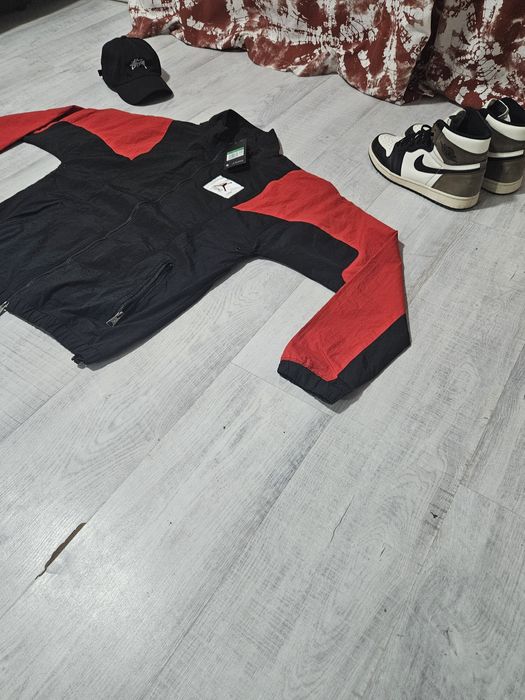 Geaca/Jacheta noua cu eticheta Jordan Flight