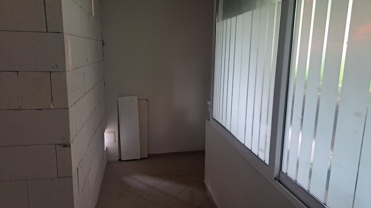 Продава се Тристаен апартамент в Ахтопол - 65 кв.м за 754 €/кв.м - Снимка #3