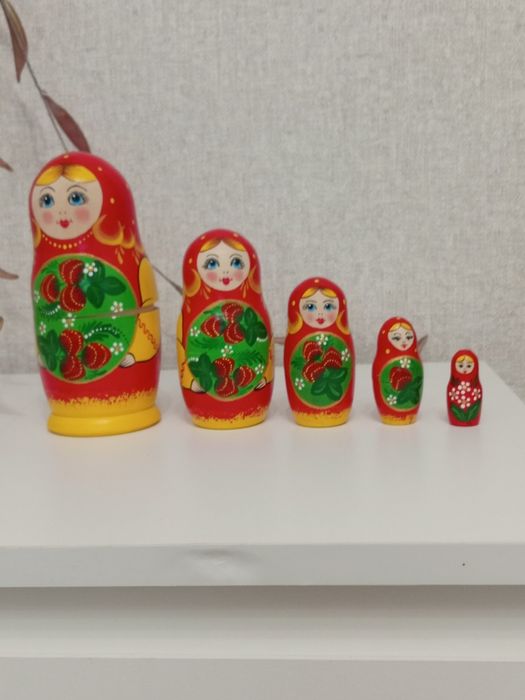 Продам набор матрешек ручная работа и роспись, дерево, набор из 5 шт