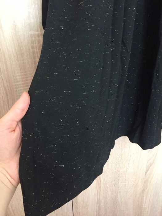 Рокля - черна с дълъг ръкав в размер L