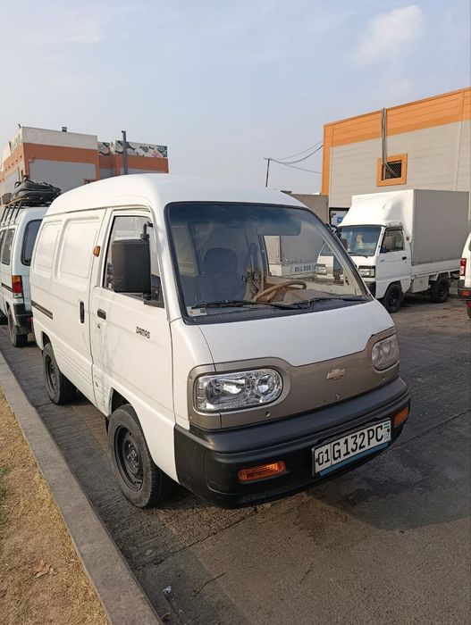 Damas срочна сотилади