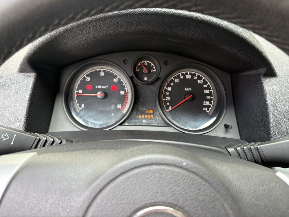 Prorietar, vând OPEL ASTRA SEDAN