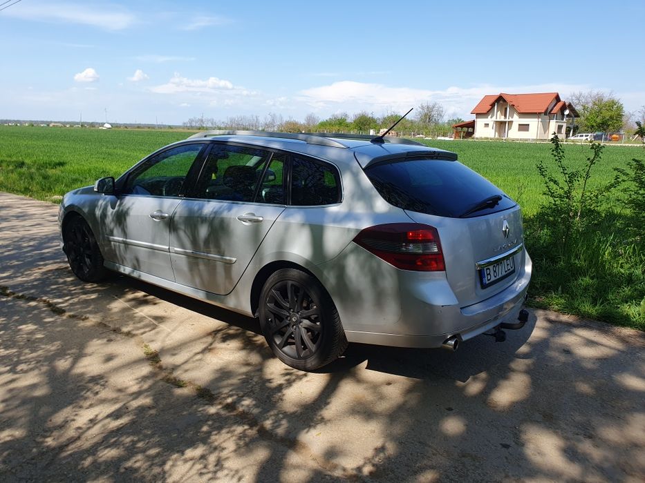 Vând urgent laguna 3