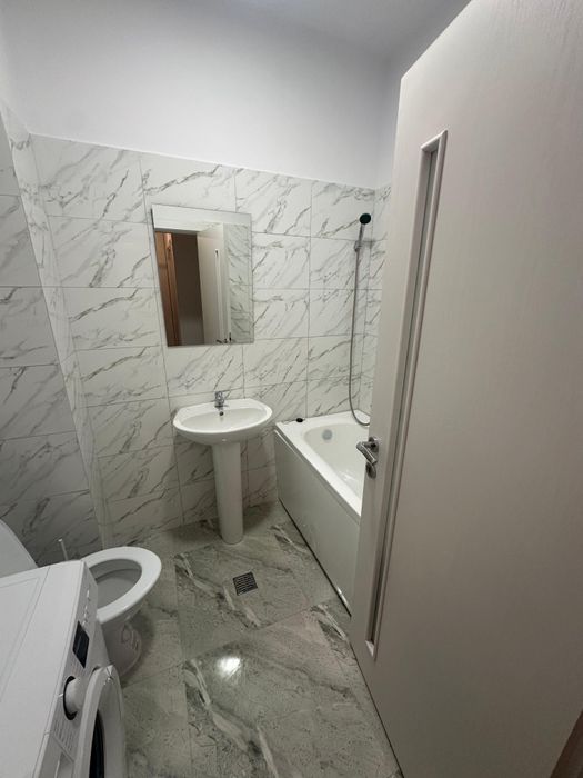 Inchiriez garsoniera Weiner Palada Militari Residence