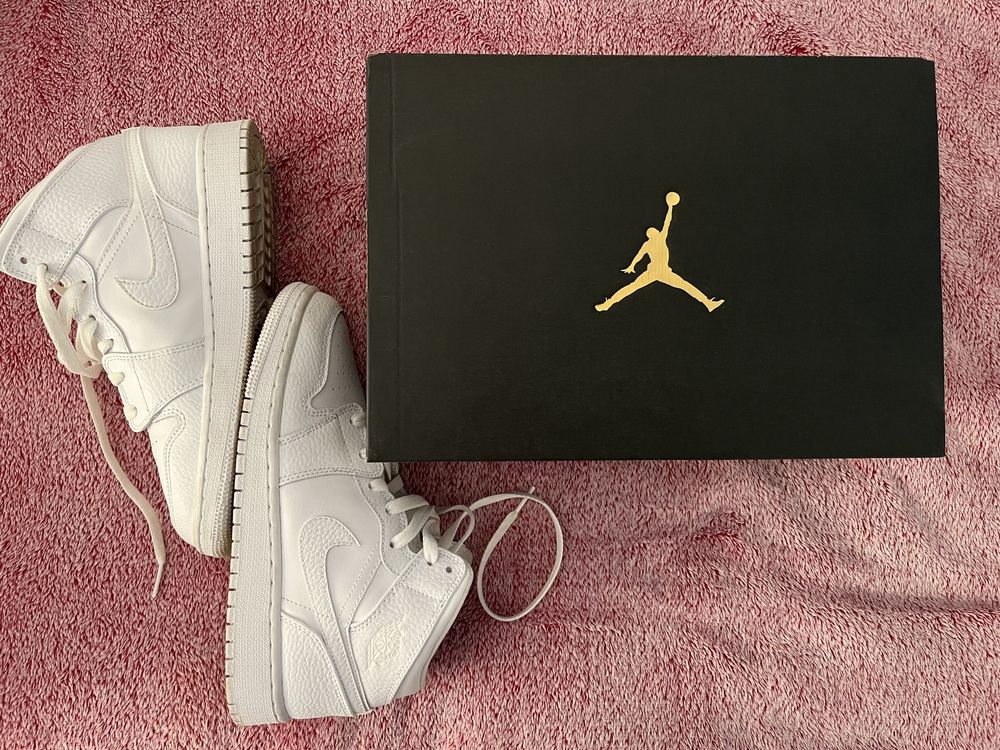 Air jordan 1 mid (gs)