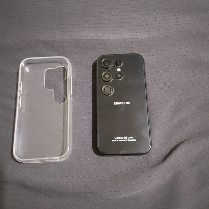 Продаю samsung Galaxy s25 ultra mini совсем новый