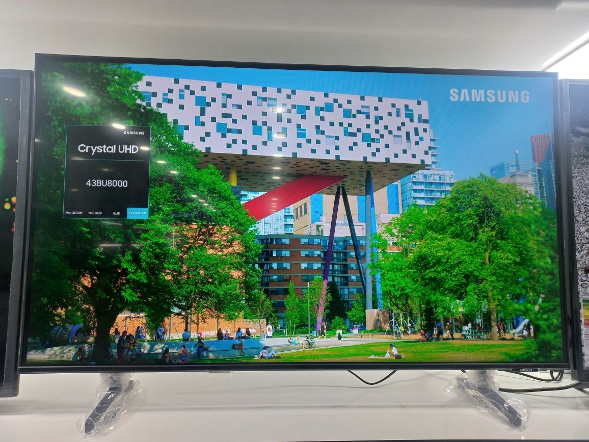 Телевизор Samsung UE-43BU8000 43" New (2022) 2 годa гарантии