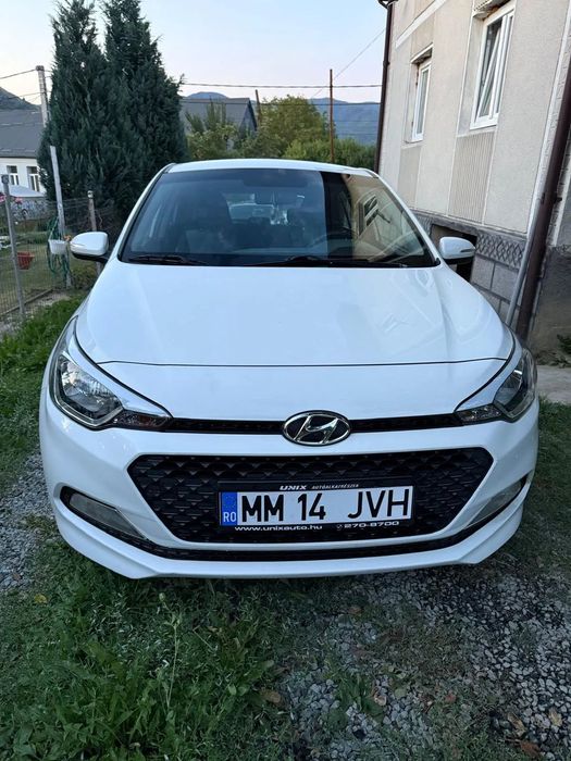 Hyundai i20 Hyundai i20 – 2016 • Benzină • Alb • ITP 2027• Stare perfecta