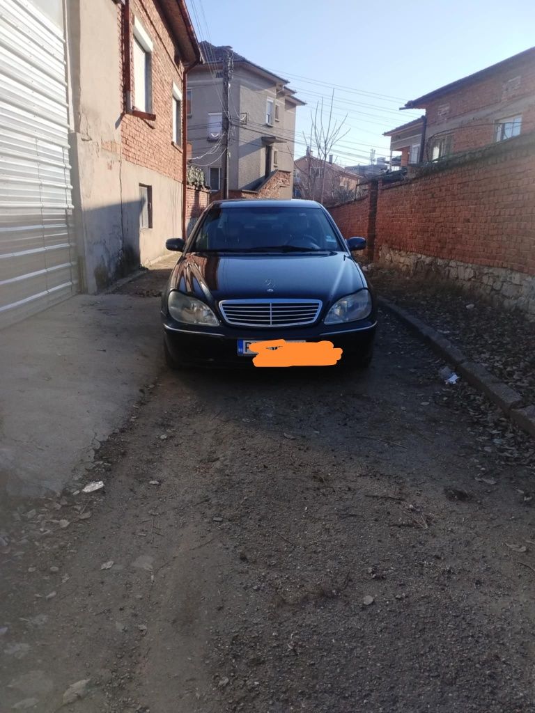 Продавам Мерцедес S 320