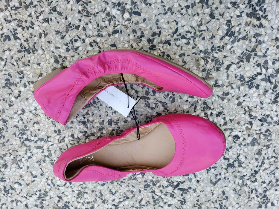 Обувки за момиче. НОВИ, Размер 37