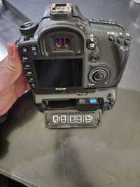 Canon Eos 7D + strap + obiectiv 50mm 1.8