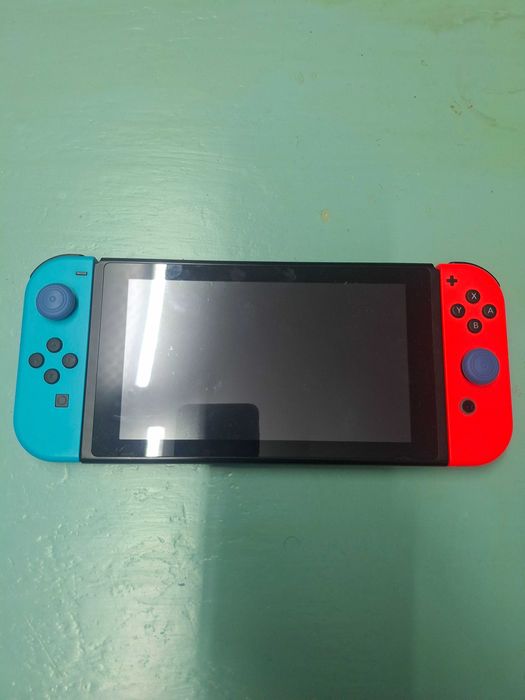 Nintendo switch plus