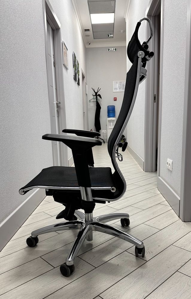 Офисное кресло Метта Samurai Black Edition