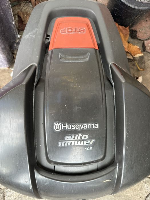 Husqvarna auto mower 105 robot tuns iarba