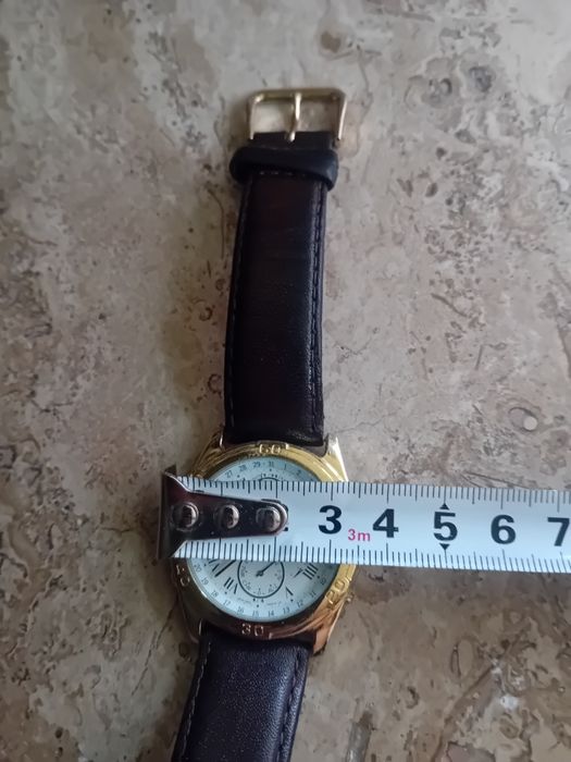 Часовник CITIZEN