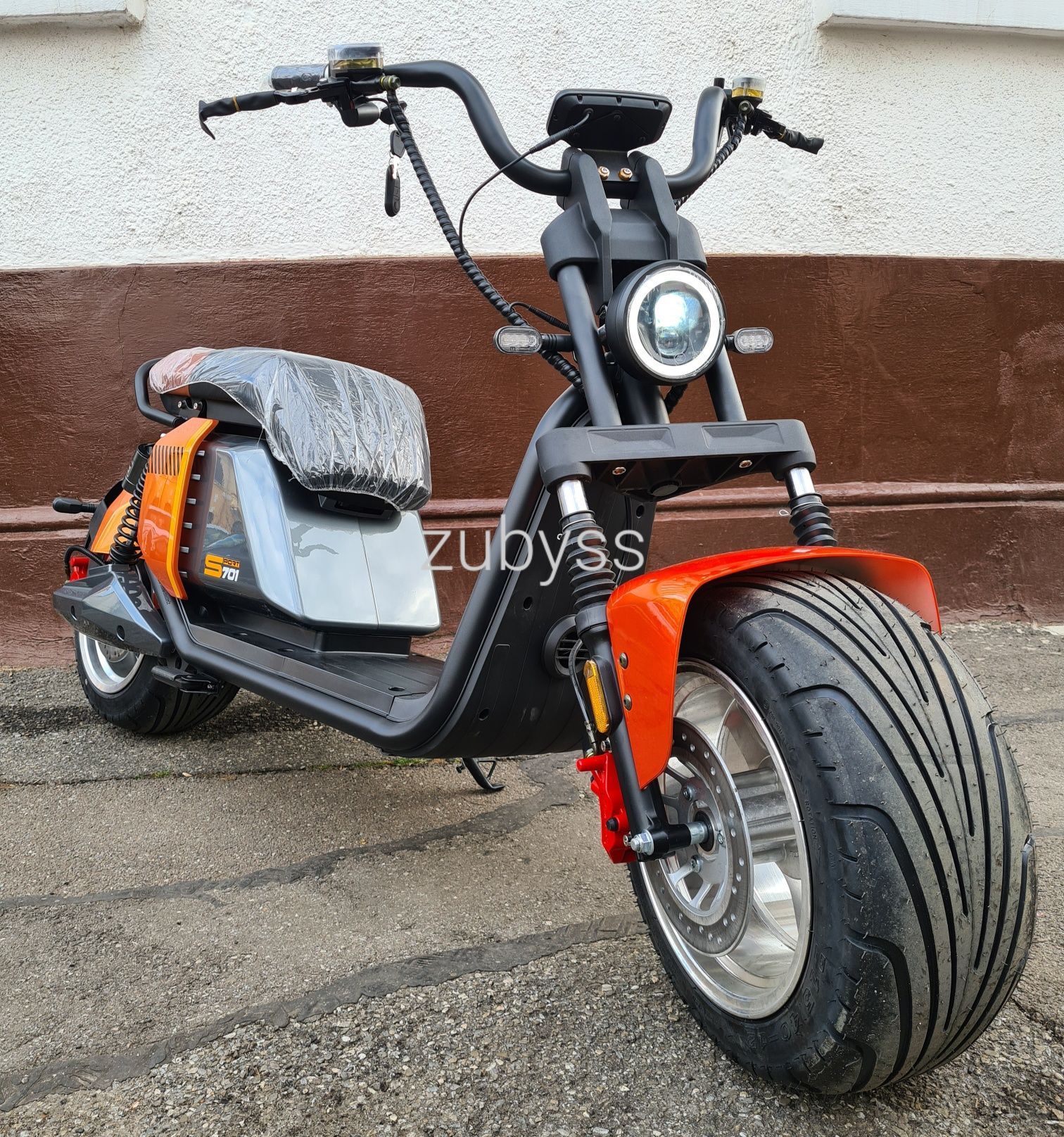 Scuter Electric Fara Permis Citycoco S-701 Motor 2000 W  Viteza 70Km/h