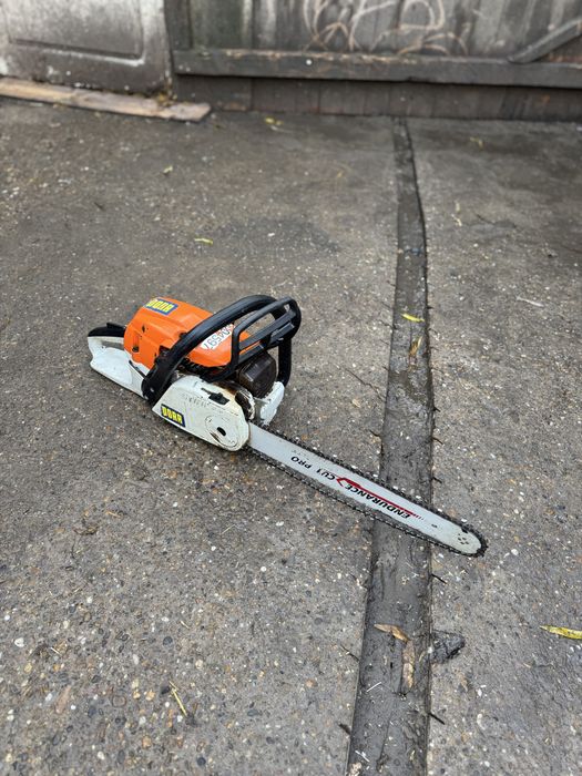 Vînd motosapa si drujba STHIL