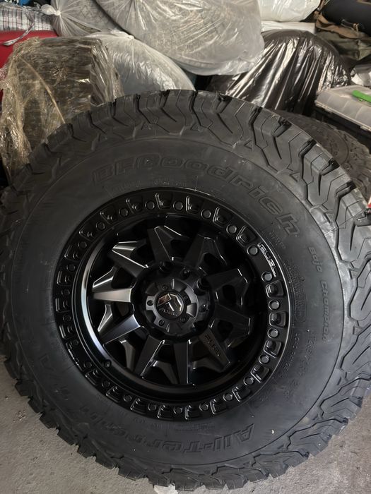 Диски Fuel с резиной BF Goodrich