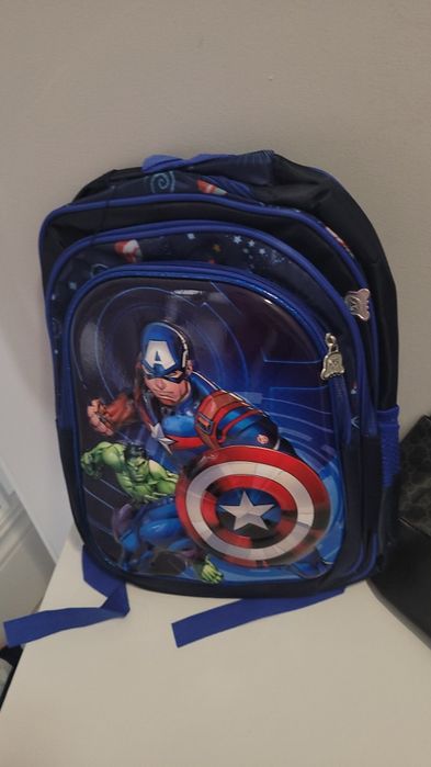 Продаю рюкзаки,  новые