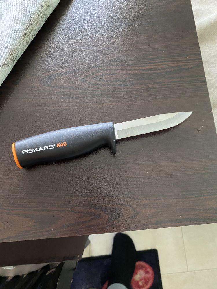 Продавам ножове
