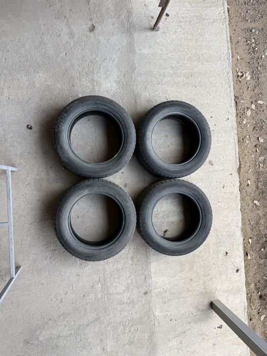 Продаю зимние шины 205/60R16 — состояние отличное