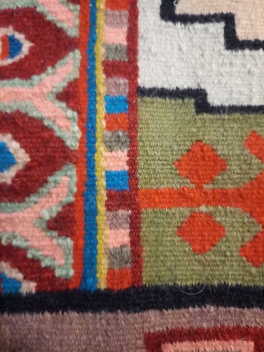 Covor tradițional din lână