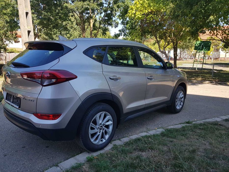Vand  Hyundai Tucson 1. 6 benzina  an 2018 Full  euro 6,, impecabila
