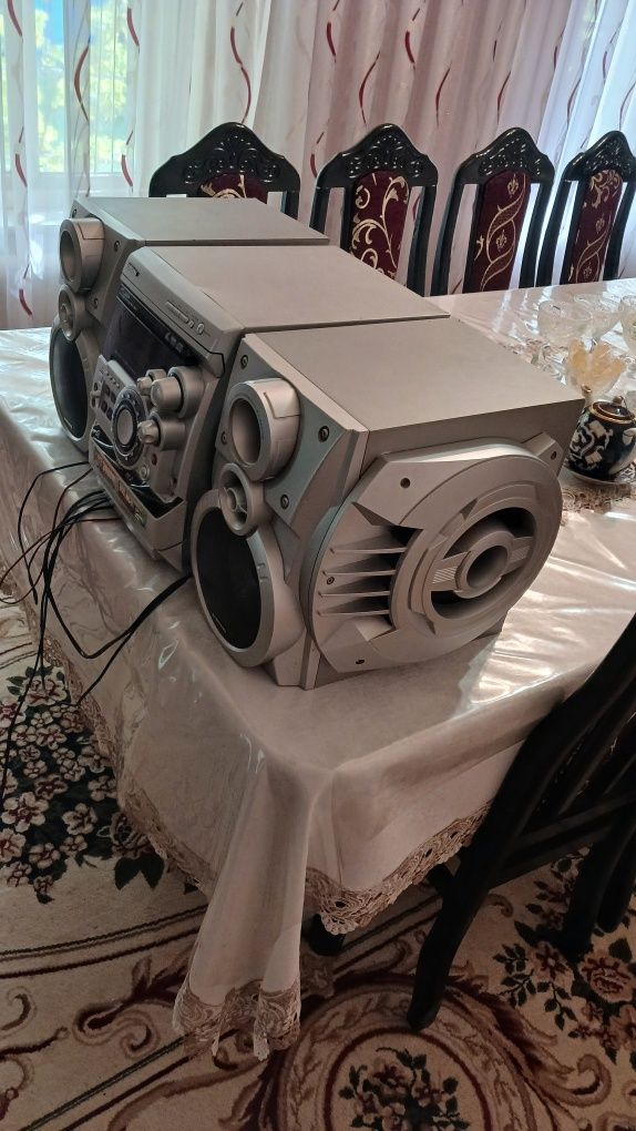 Muzikalniy senter samsung