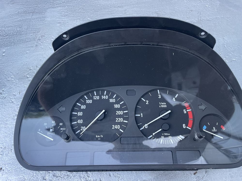 Километраж БМВ Х5, Е53 Автомат (kilometraj bmw e53)