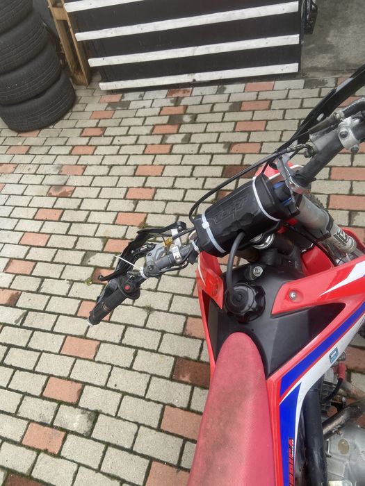 Cross RXF 140 voltat