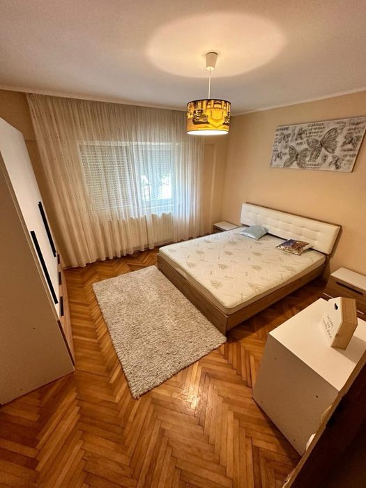Ofer spre închiriere Apartament 3 camere / Carpati 2