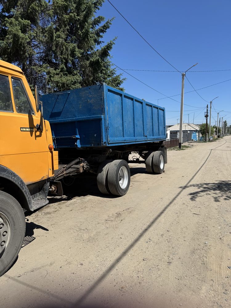 Прицеп сельхозник камаз