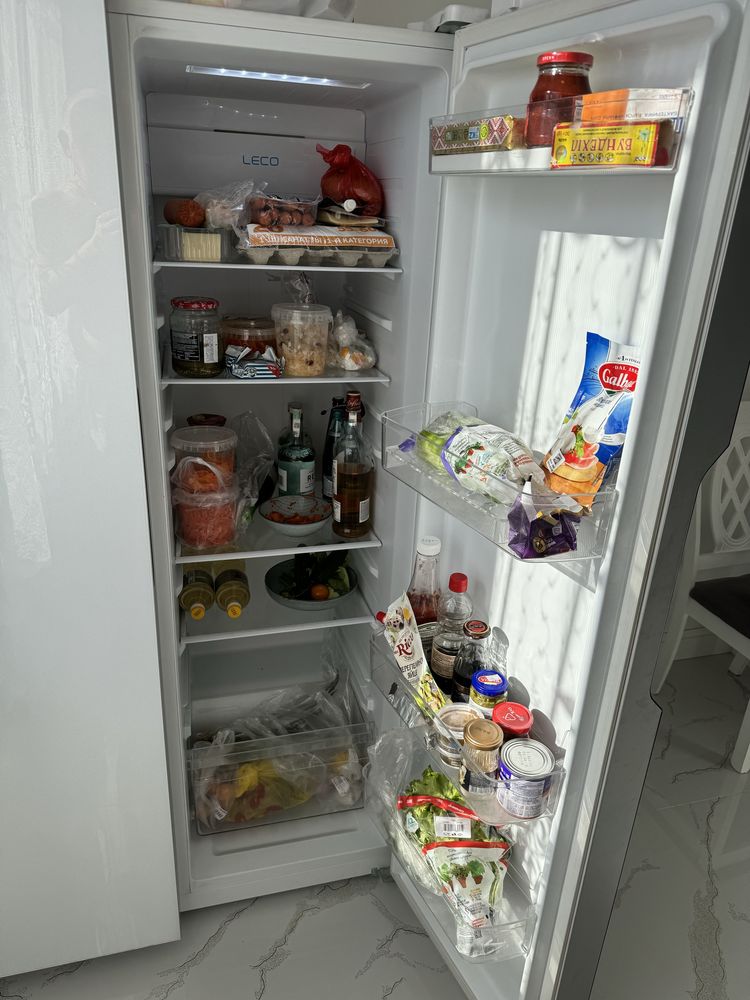 Холодильник AVA