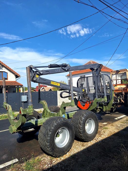 Remorca forestiera FARMA profesionala C 7.2 G10 cu macara 2023,ca nouă