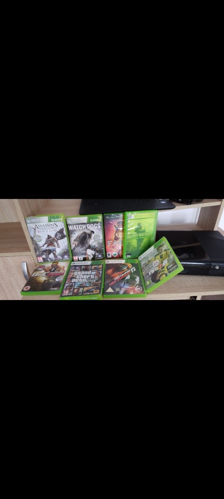 Vand xbox 360 plus jocuri. Mai multe detalii in privat