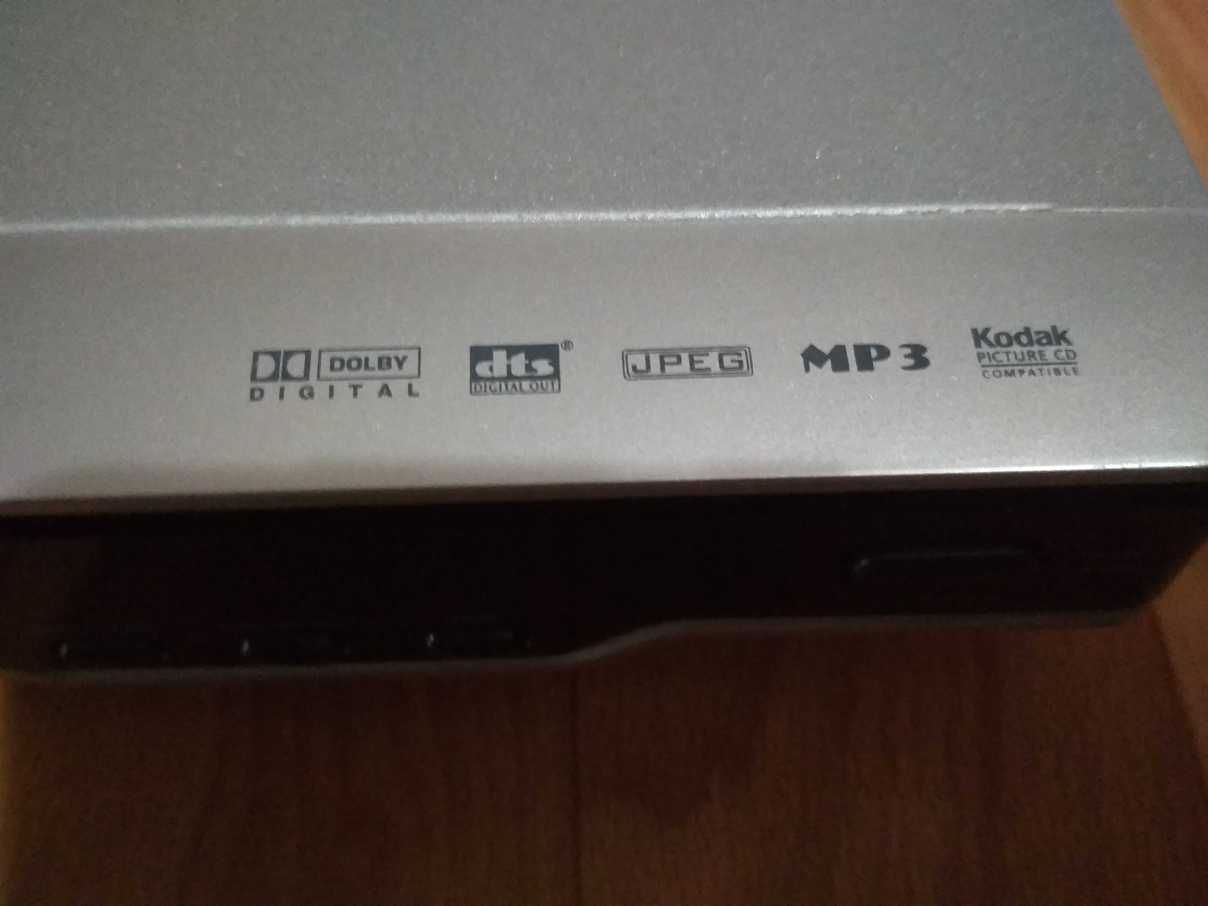 DVD player проигрыватель Seven + 10 дисков