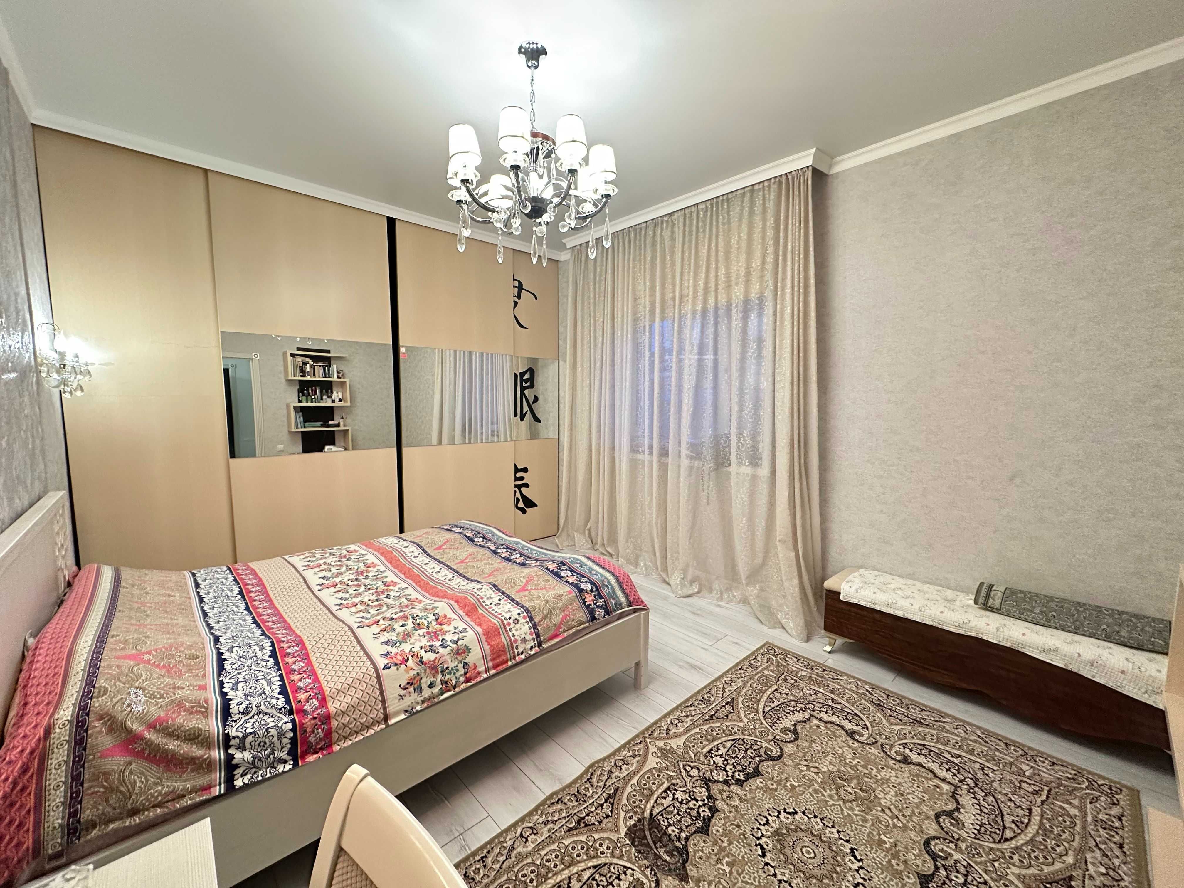 6-ти ком дом 336 м². мкр Таугуль. С гаражом и участком 10 соток.