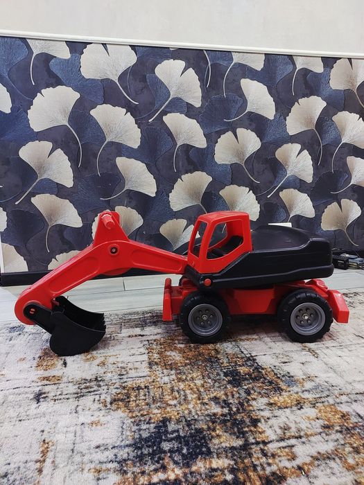 Каталка экскаватор большой, до 50 кг.