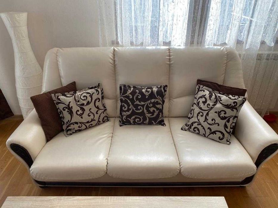 Canapea 3 locuri + 2 fotolii