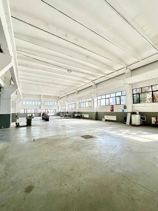 Inchiriez hala 700 MP Sos Brailei Zona Industriala BUZAU cu PARCARE!