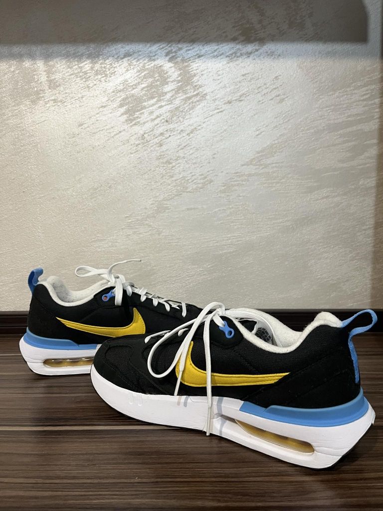 Нови дамски маратонки Nike air MAX dawn black yellow