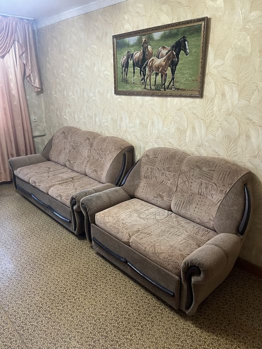 Два раскладных дивана